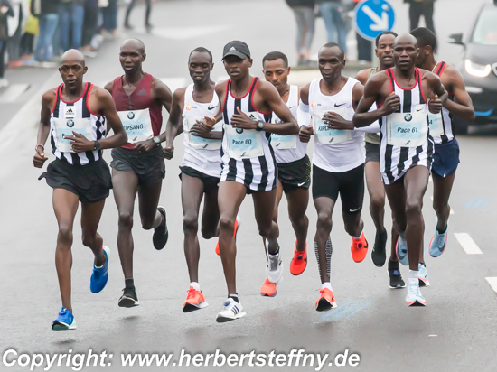 Berlin Marathon Elite km 7 Maenner