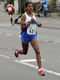 Eleni Gebrehiwot - deutsche Halbmarathonmeisterin 2013