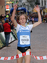 Corinna Harrer siegt beim Trierer Silvesterlauf - Foto, Copyright: www.steffny.com